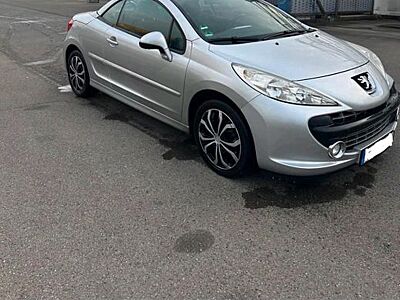 Peugeot 207 CC TÜV und Kundendienst neu!!