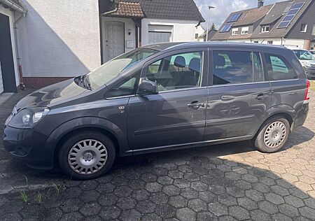 Opel Zafira B 1.6l (7-Sitzer) / EZ 2010 / TÜV 26