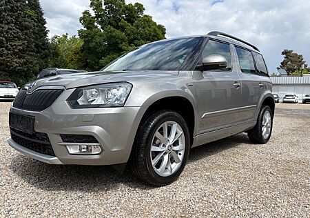 Skoda Yeti Drive*NAVI*KAMERA*XENON*SHZ*AHK*17"*PDC V+H