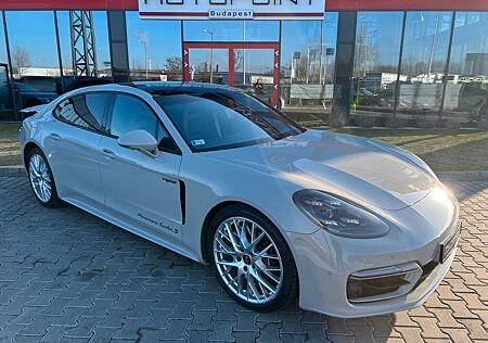 Porsche Panamera Turbo S E-Hybrid Executive