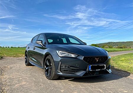 Cupra Leon 2.0 TSI 221kW VZ DSG VZ