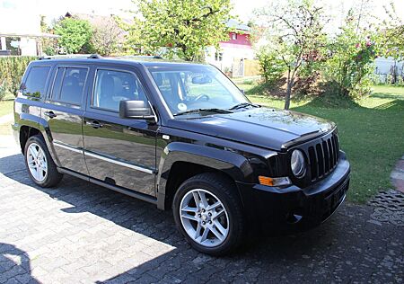 Jeep Patriot Limited Leder SD NAV Temp
