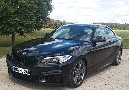 BMW 240 M240i
