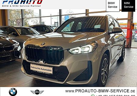 BMW X1 18i sDrive M Sport LED/AHK/ACC/LiveCoPro/HUD