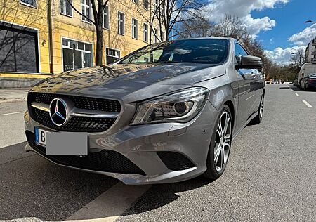 Mercedes-Benz CLA 180 Automatik*TÜV*MB-Servicehistorie* Neue Bremsen
