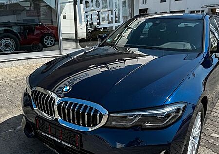 BMW 320 Baureihe 3 Touring d Luxury Line