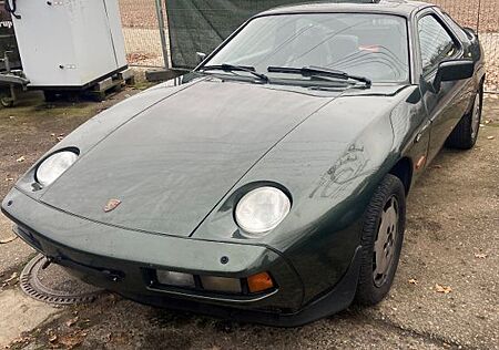 Porsche 928 928S Garagenfund Handschalter zum Restaurieren