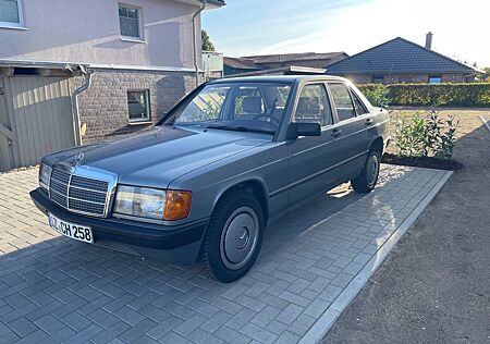 Mercedes-Benz 190 gebraucht kaufen Mercedes-Benz 190 190E 2.3l 132 PS Vormopf