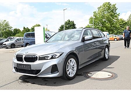 BMW 320 d Touring xDrive Navi LED SHz Apple CarPlay