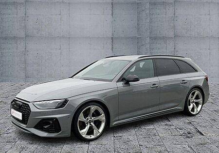 Audi RS4 RS 4 Avant quattro