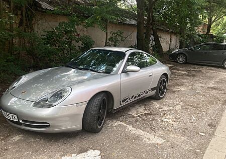 Porsche 996 Carrera Coupé Carrera