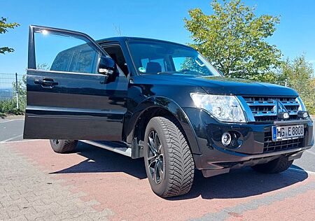 Mitsubishi Pajero 4x4 selten Original - Tausch möglich