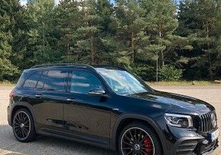Mercedes-Benz GLB 35 AMG 4MATIC.Pano, 21 Zoll. Multibeam