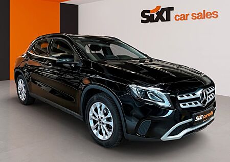 Mercedes-Benz GLA 180 Style LED|Nav|ParkAs.|Sitzheiz|Tempo|17"