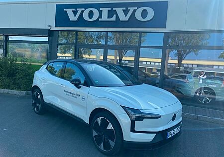 Volvo EX30 Ultra AWD Twin Performance Pure Electric