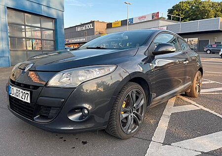Renault Megane Coupé 1.9 dCi 130 PS Top-Zustand