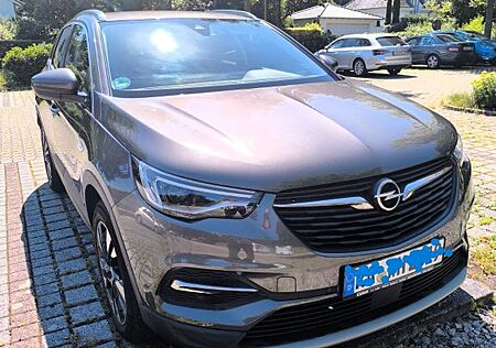 Opel Grandland X Grandland (X) 1.6 Hybrid Innovation Auto Inn...