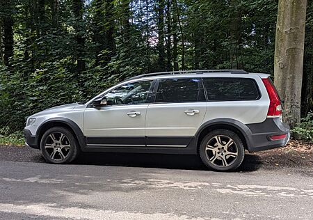 Volvo XC 70 XC70 D5 AWD Linje Svart ACC/Standhz/Scheckh./AHK