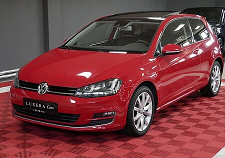 VW Golf Volkswagen VII Highline DSG STHZG KAMERA Bi-XENON