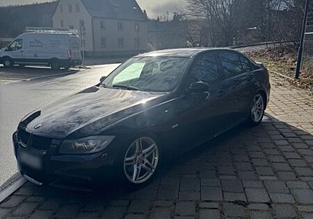 BMW 325i | TÜV 07/26