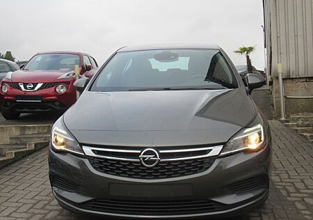 Opel Astra K Lim. Edition-NAVI-SHZ-LHZ-PDC-1.HAND-TÜV