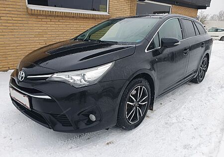 Toyota Avensis 2.0D-4d Touring Sports *Camera*Navi*Alu