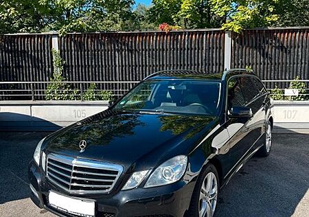Mercedes-Benz E 350 d T Autom. -