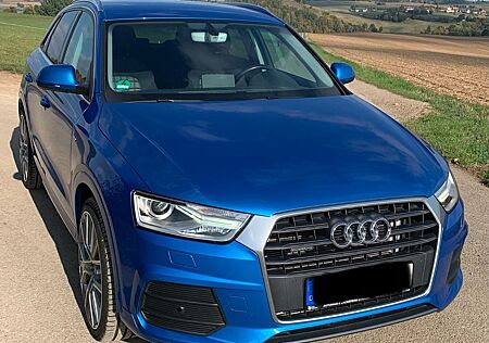 Audi Q3 2.0 TFSI Sport quattro S-tronic S-Line Navi