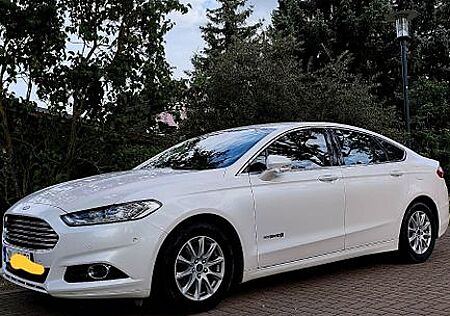 Ford Mondeo 2,0 Hybrid PowerShift Hybrid