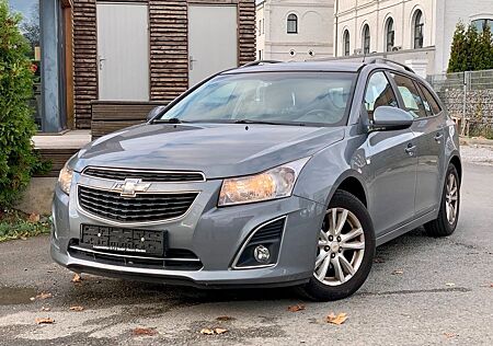 Chevrolet Cruze Station Wagon LT+