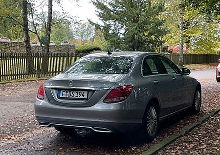 Mercedes-Benz C 220 d Retro-Stil der Mercedes-Stars privat!