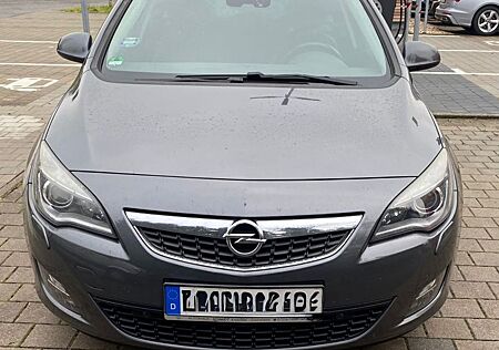 Opel Astra Sports Tourer 1.6 Turbo Sport 132kW Sport