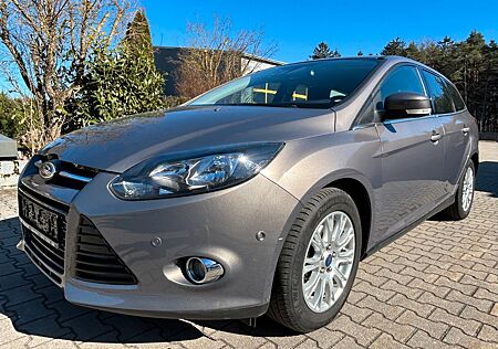 Ford Focus Turnier Titanium *Klima*AHK*erst94.000 km*