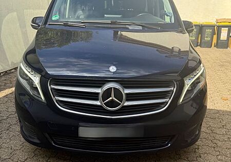 Mercedes-Benz V 250 BlueTEC lang - { Privat Verkauf }