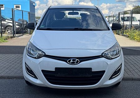 Hyundai i20 1.2 FIFA World Cup EDITION "1. Hand"TÜV Neu"