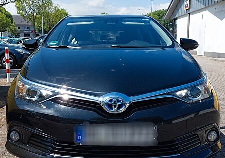 Toyota Auris Hybrid Edition-S
