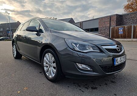 Opel Astra J, xenon, navi, shz, klima, 8x bereift