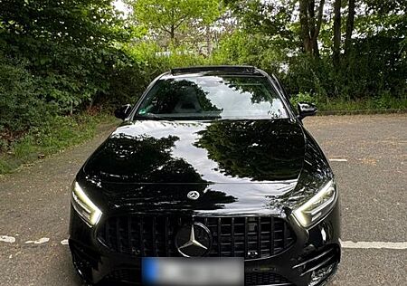 Mercedes-Benz 250 A AMG Line