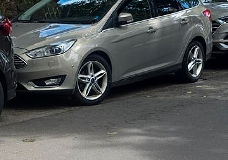 Ford Focus 1,5 TDCi 110kW Titanium Turnier Titanium