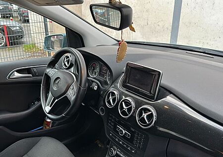 Mercedes-Benz B 180 BlueEFFICIENCY Edition Edition