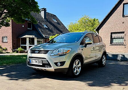 Ford Kuga 2,0 TDCi 4x4 Titanium Titanium