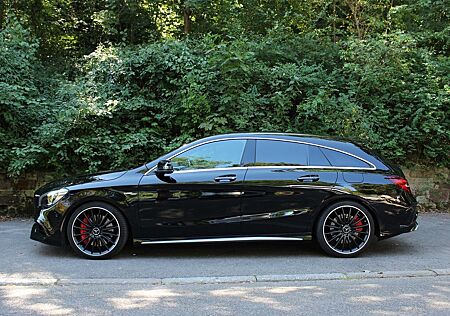 Mercedes-Benz CLA 45 AMG 4Matic SB | AMG Dynamic+ | Pano |