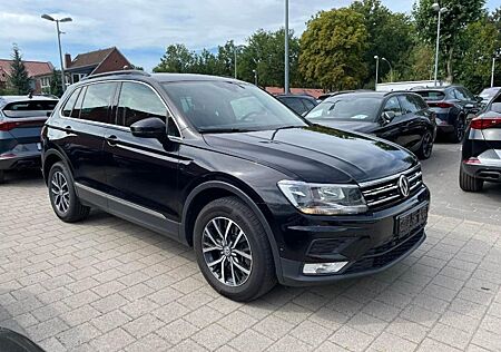 VW Tiguan Volkswagen Comfortline 2.0 TSI 4Motion/Virtual/ACC