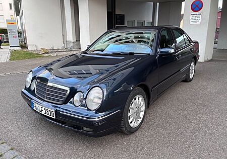Mercedes-Benz E 270 CDI ELEGANCE - TÜV neu - ROSTFREI