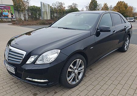 Mercedes-Benz E 220 CDI BlueEFFICIENCY -