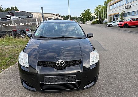 Toyota Auris Sol