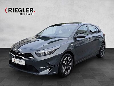 Kia Ceed 1.5 Kamera Navi PDC