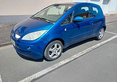 Mitsubishi Colt CZ3 Motion 1,5l did Diesel Klima El.FH Tüv