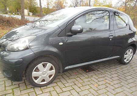 Toyota Aygo (X) Aygo AYGO Cool 1,0l Klima Euro5