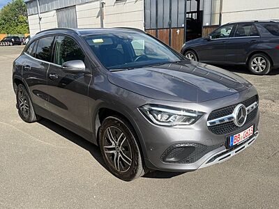 Mercedes-Benz GLA 220 4Matic,Automatik,190 PS,StandheizungMWST